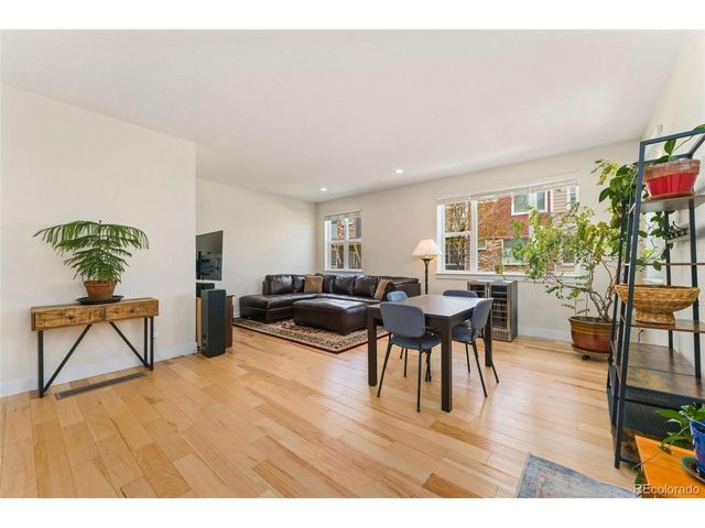 671 Robert St, Longmont, CO 80503