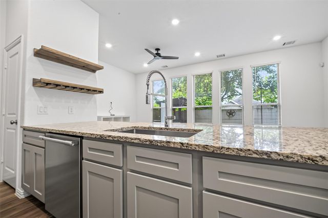 4743 Glen Isle Drive, Houston, TX 77009