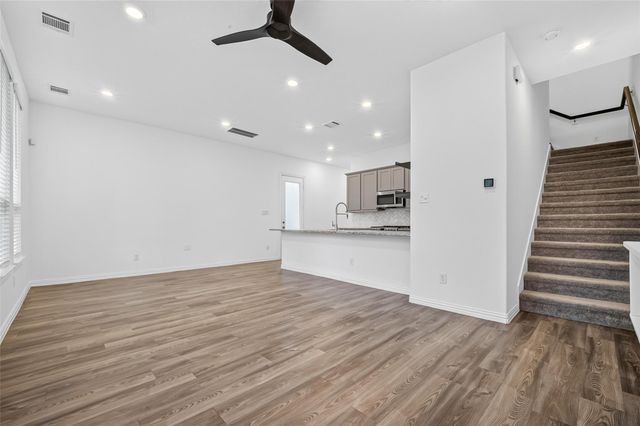 4743 Glen Isle Drive, Houston, TX 77009