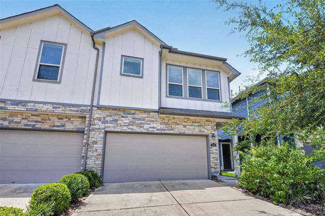 4743 Glen Isle Drive, Houston, TX 77009