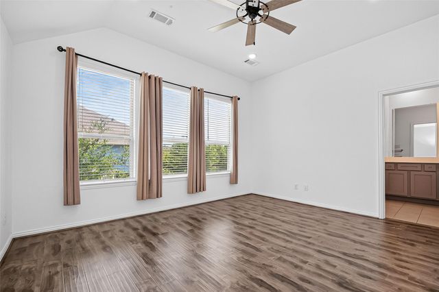 4743 Glen Isle Drive, Houston, TX 77009