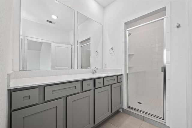 4743 Glen Isle Drive, Houston, TX 77009