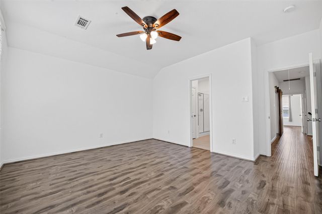 4743 Glen Isle Drive, Houston, TX 77009