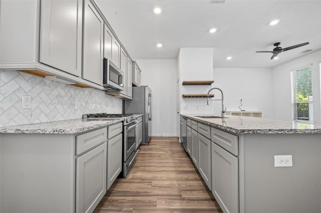 4743 Glen Isle Drive, Houston, TX 77009