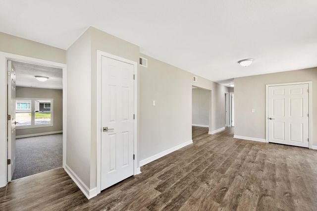 301 W 34th St S, Wichita, KS 67217