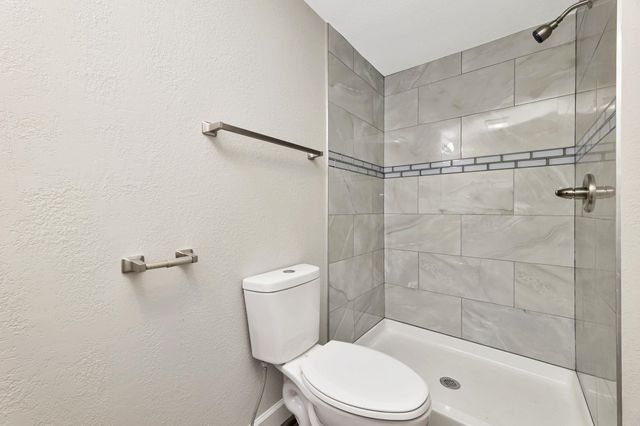 301 W 34th St S, Wichita, KS 67217