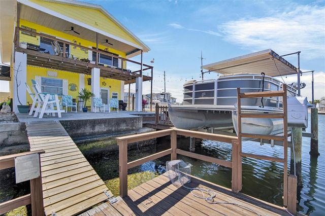 6331 LONNIE LEE LANE, Hudson, FL 34667