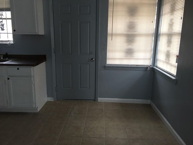 4118 Pickfair Street C, Houston, TX 77026