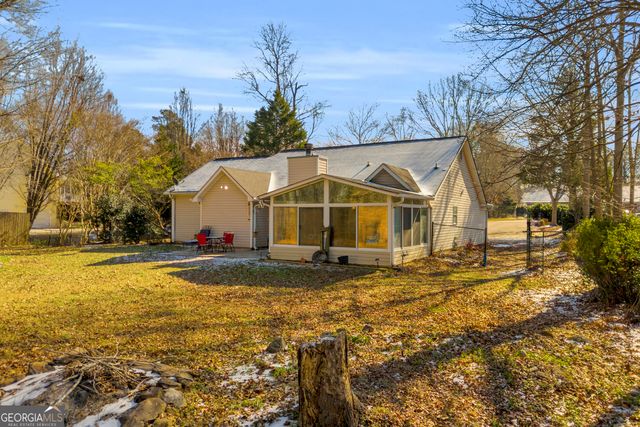 704 Academy Woods Drive, Jefferson, GA 30549