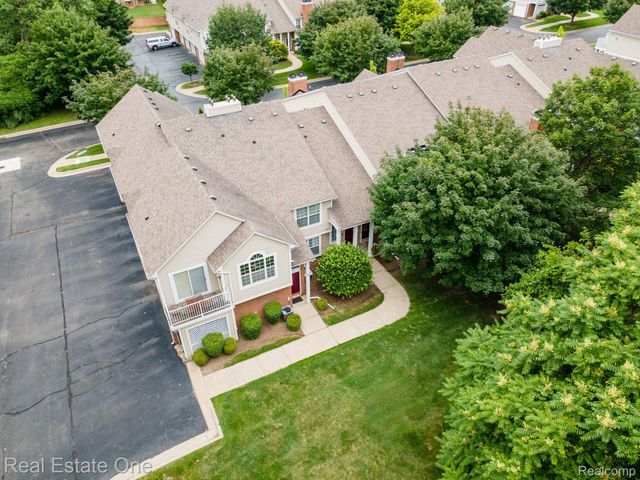 44770 Marigold Drive, Sterling Heights, MI 48314