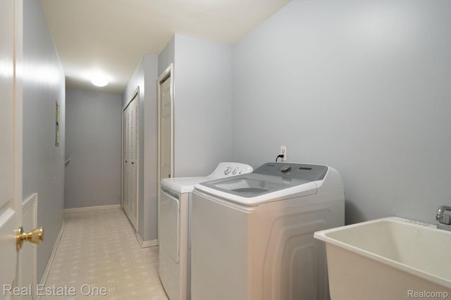 44770 Marigold Drive, Sterling Heights, MI 48314