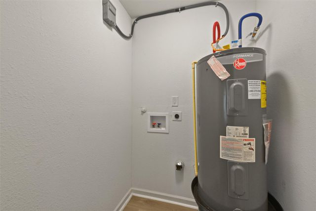 2803 22nd Street, Dickinson, TX 77539