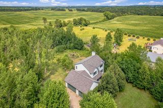 844 Moonbeam Road W, Hudson, WI 54016