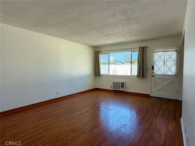 1018 W 3rd Street 2, Azusa, CA 91702