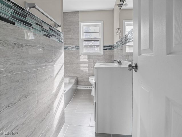 111 Ohltown Road, Youngstown, OH 44515