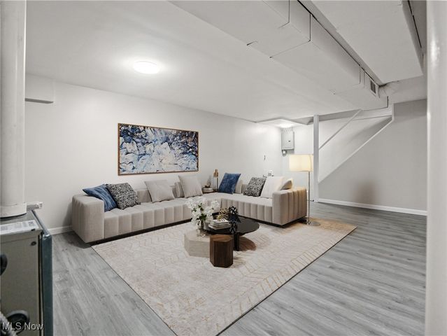 111 Ohltown Road, Youngstown, OH 44515