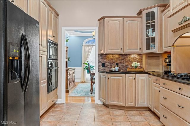 6430 Great Court Circle NW, Massillon, OH 44646