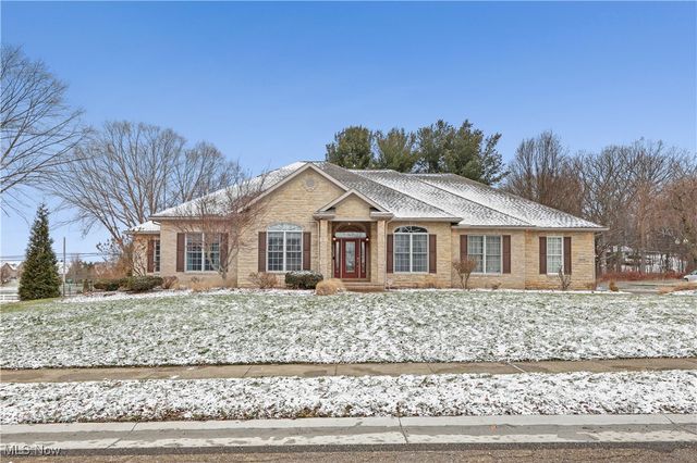 6430 Great Court Circle NW, Massillon, OH 44646