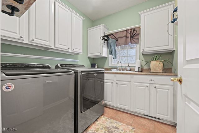 6430 Great Court Circle NW, Massillon, OH 44646