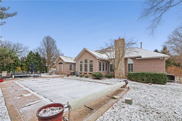 6430 Great Court Circle NW, Massillon, OH 44646