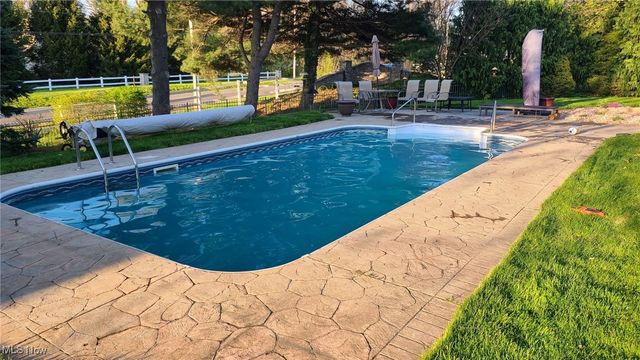 6430 Great Court Circle NW, Massillon, OH 44646