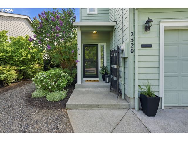 2320 Nw MEADOWS Dr, Mc Minnville, OR 97128