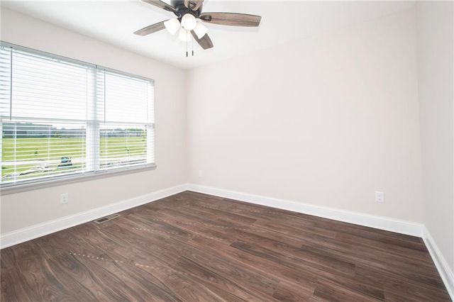 13741 Leigh Drive, Bonner Springs, KS 66012