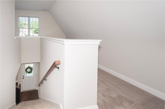 13741 Leigh Drive, Bonner Springs, KS 66012