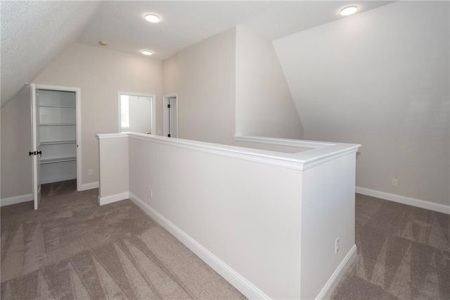 13741 Leigh Drive, Bonner Springs, KS 66012