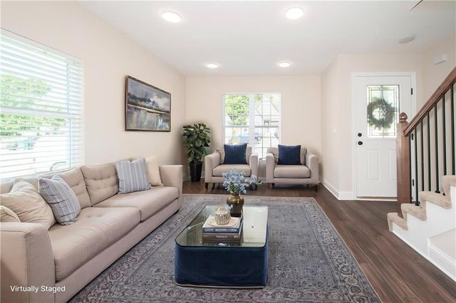 13741 Leigh Drive, Bonner Springs, KS 66012