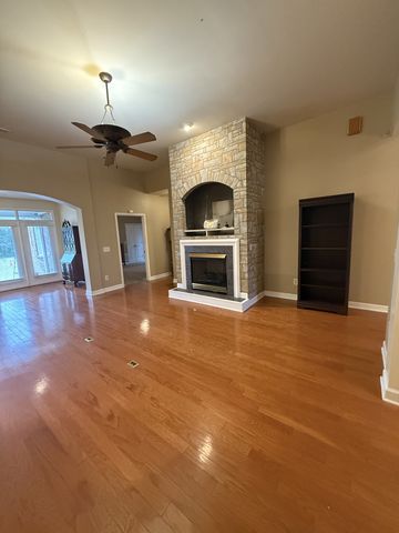 207 Stoners Glen Ct, Hermitage, TN 37076