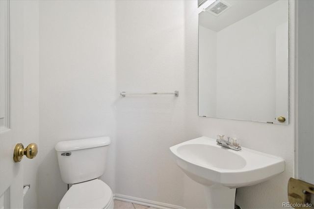 1259 S Boston Street, Denver, CO 80247