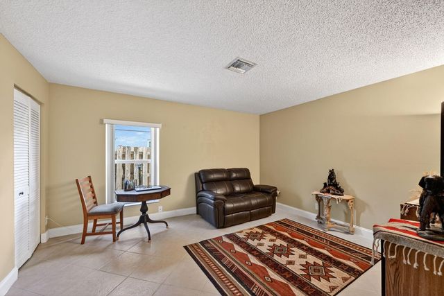 12541 SW 10th Court, Davie, FL 33325
