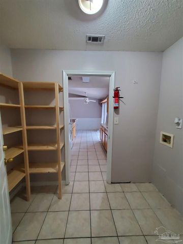 2026 Church St, Gulf Breeze, FL 32563