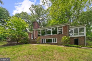 2215 CROSS COUNTRY BLVD, Baltimore, MD 21209