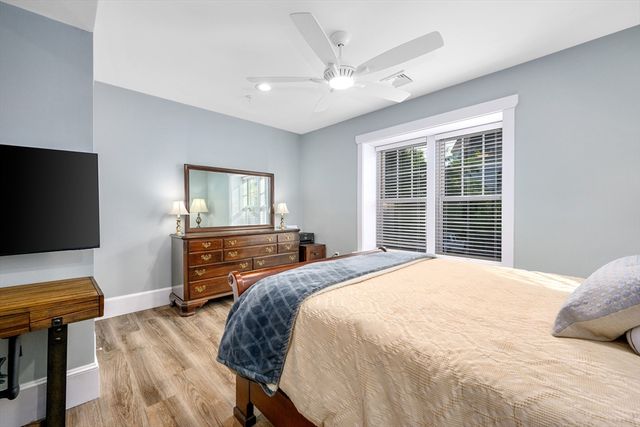 76 Court Street 6, Plymouth, MA 02360