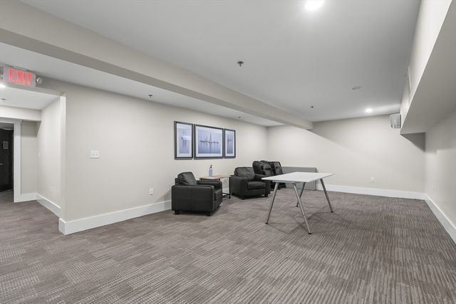 76 Court Street 6, Plymouth, MA 02360