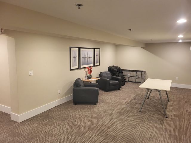 76 Court Street 6, Plymouth, MA 02360