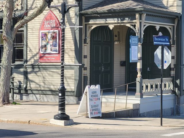 76 Court Street 6, Plymouth, MA 02360