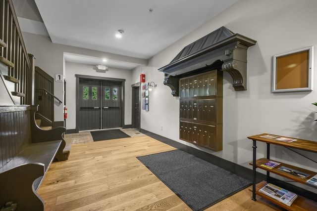 76 Court Street 6, Plymouth, MA 02360