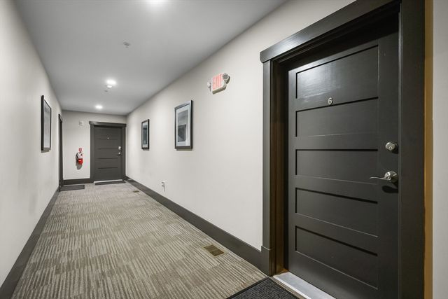 76 Court Street 6, Plymouth, MA 02360