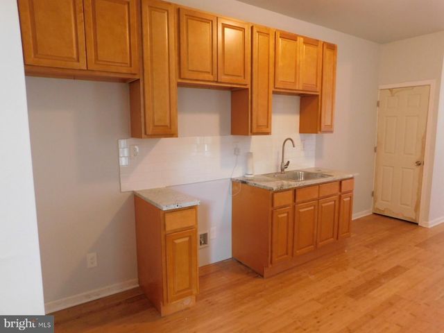 2238 W MASTER ST, Philadelphia, PA 19121