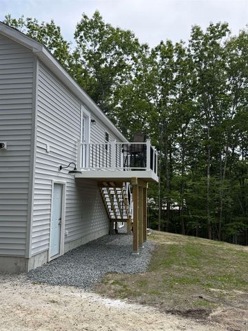 12 Winsor Way, New Durham, NH 03855