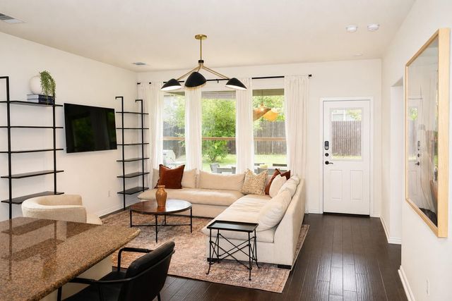 9929 Wading Pool PATH, Austin, TX 78748