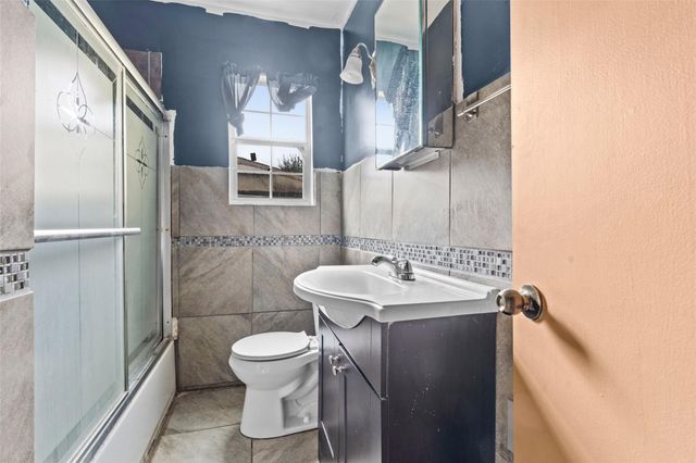 213 Olive Avenue, Pasadena, TX 77506