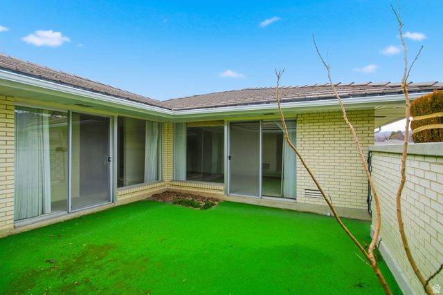 5164 S 1870 E, Holladay, UT 84117