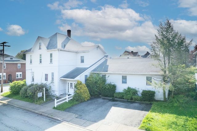 501 Alexandria St, Latrobe, PA 15650