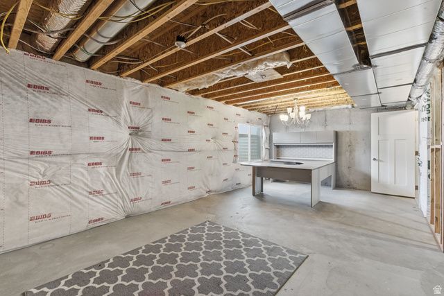 212 W WHITEWATER DR, Vineyard, UT 84059