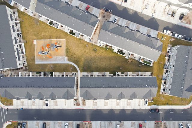 212 W WHITEWATER DR, Vineyard, UT 84059