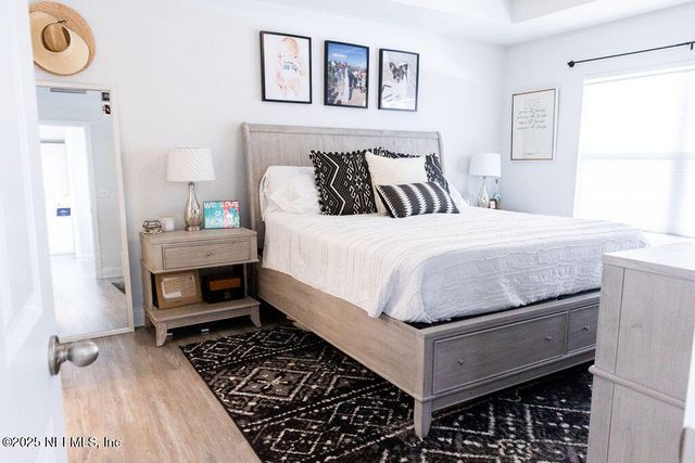 2135 FAIRWAY VILLAS Drive, Jacksonville, FL 32233